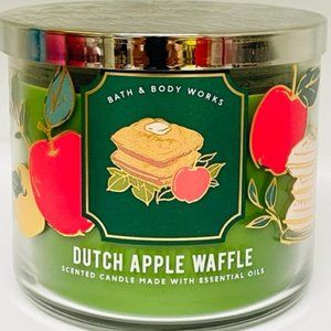 Bath & Body Works Dutch Apple Waffle 3 Wick Candle 14.5 Ounce